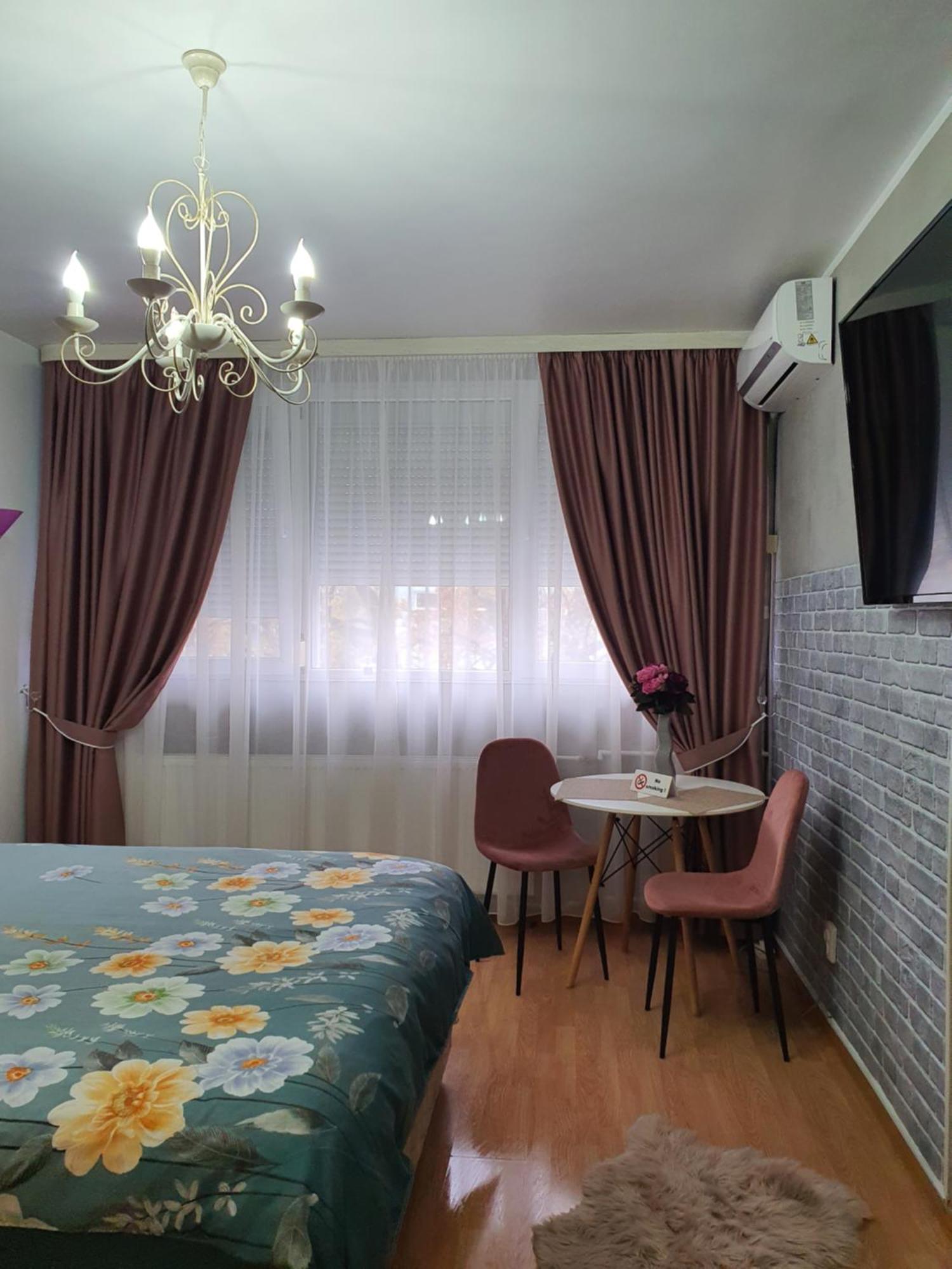 Chic Apartment- Place To Remember Galaţi Exteriör bild