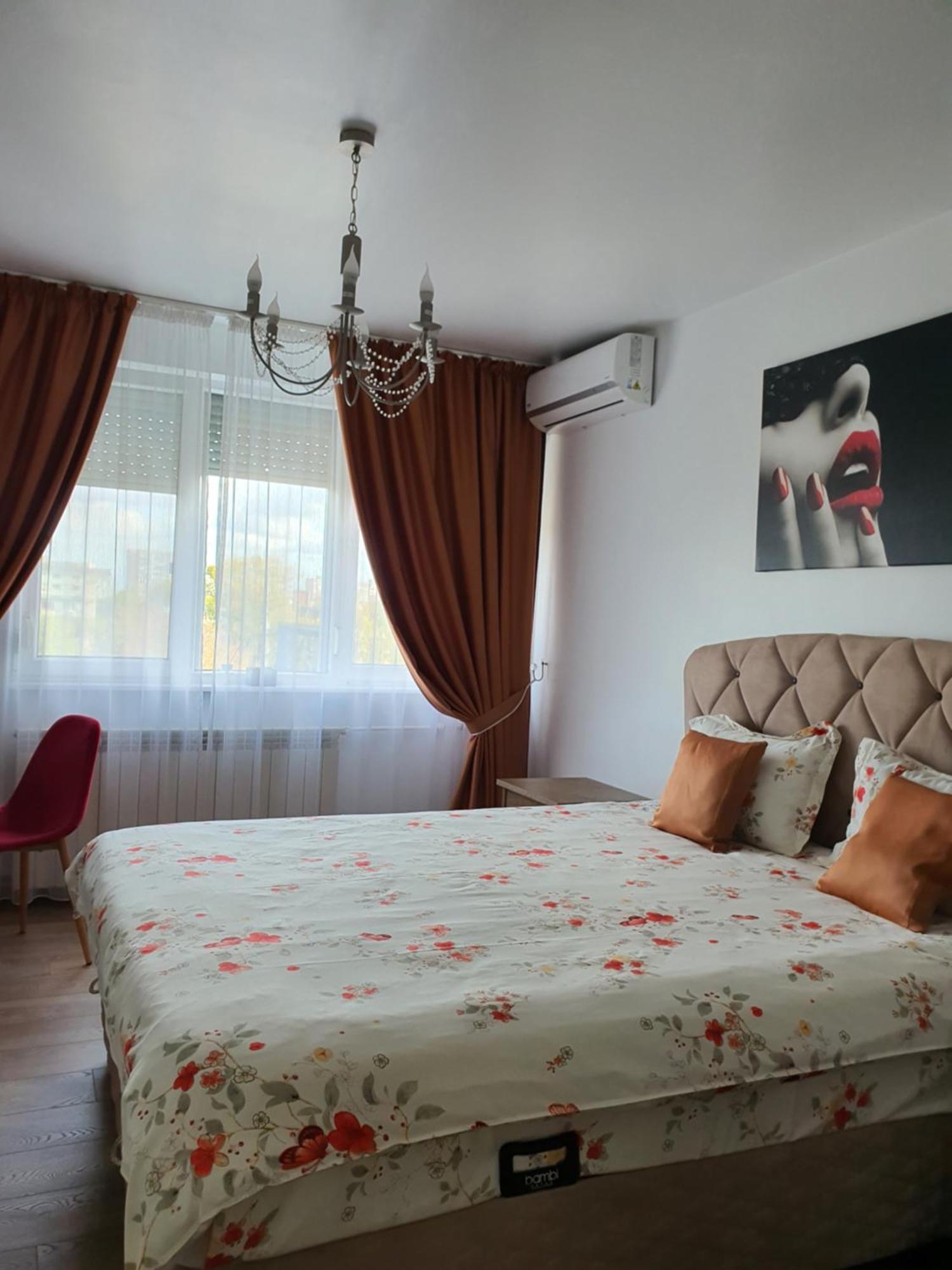 Chic Apartment- Place To Remember Galaţi Exteriör bild