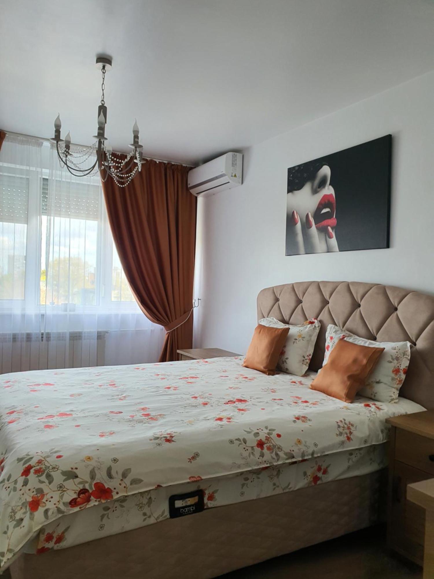 Chic Apartment- Place To Remember Galaţi Exteriör bild
