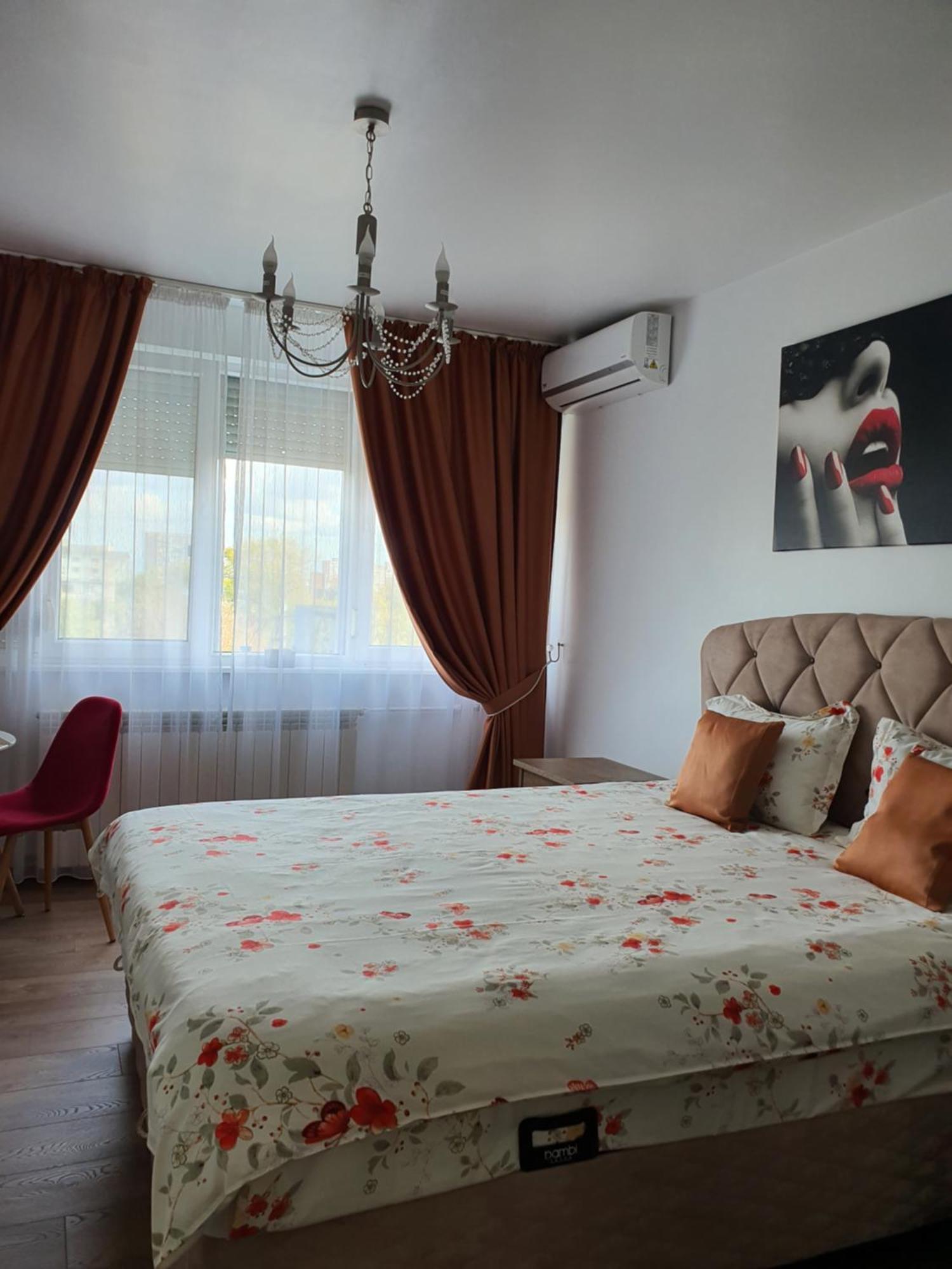 Chic Apartment- Place To Remember Galaţi Exteriör bild