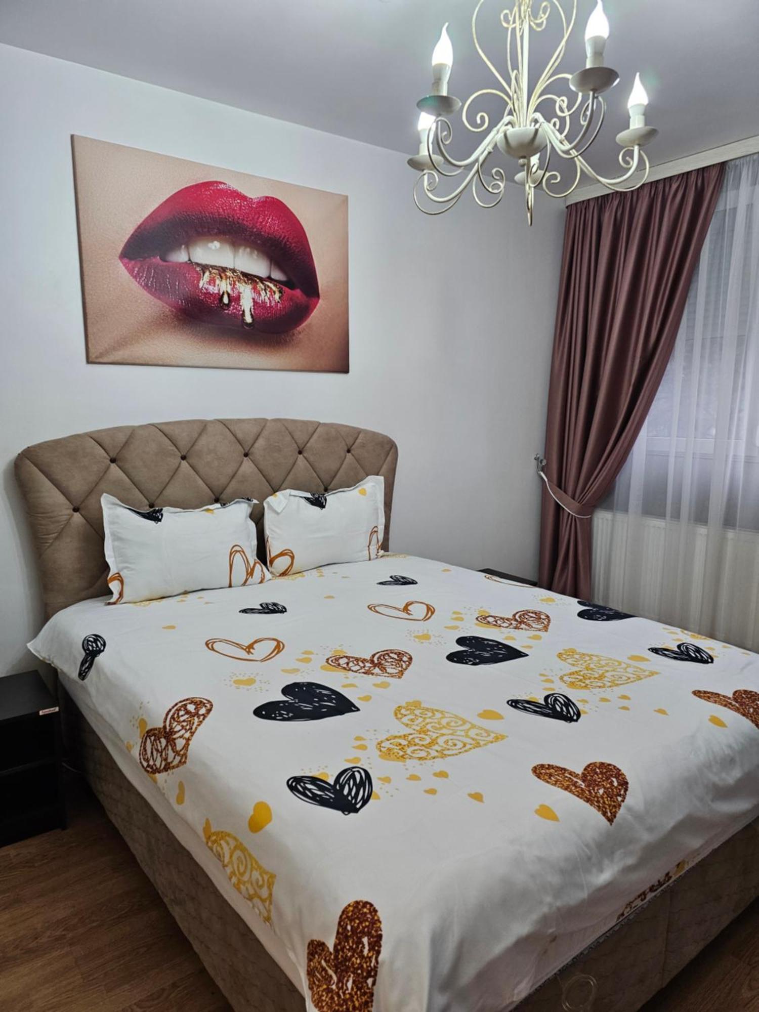 Chic Apartment- Place To Remember Galaţi Exteriör bild