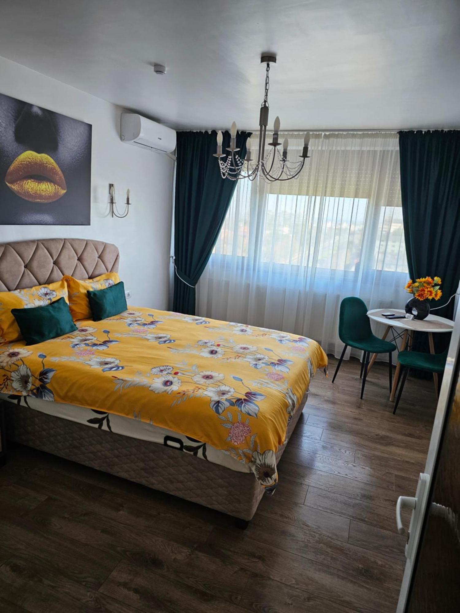 Chic Apartment- Place To Remember Galaţi Exteriör bild